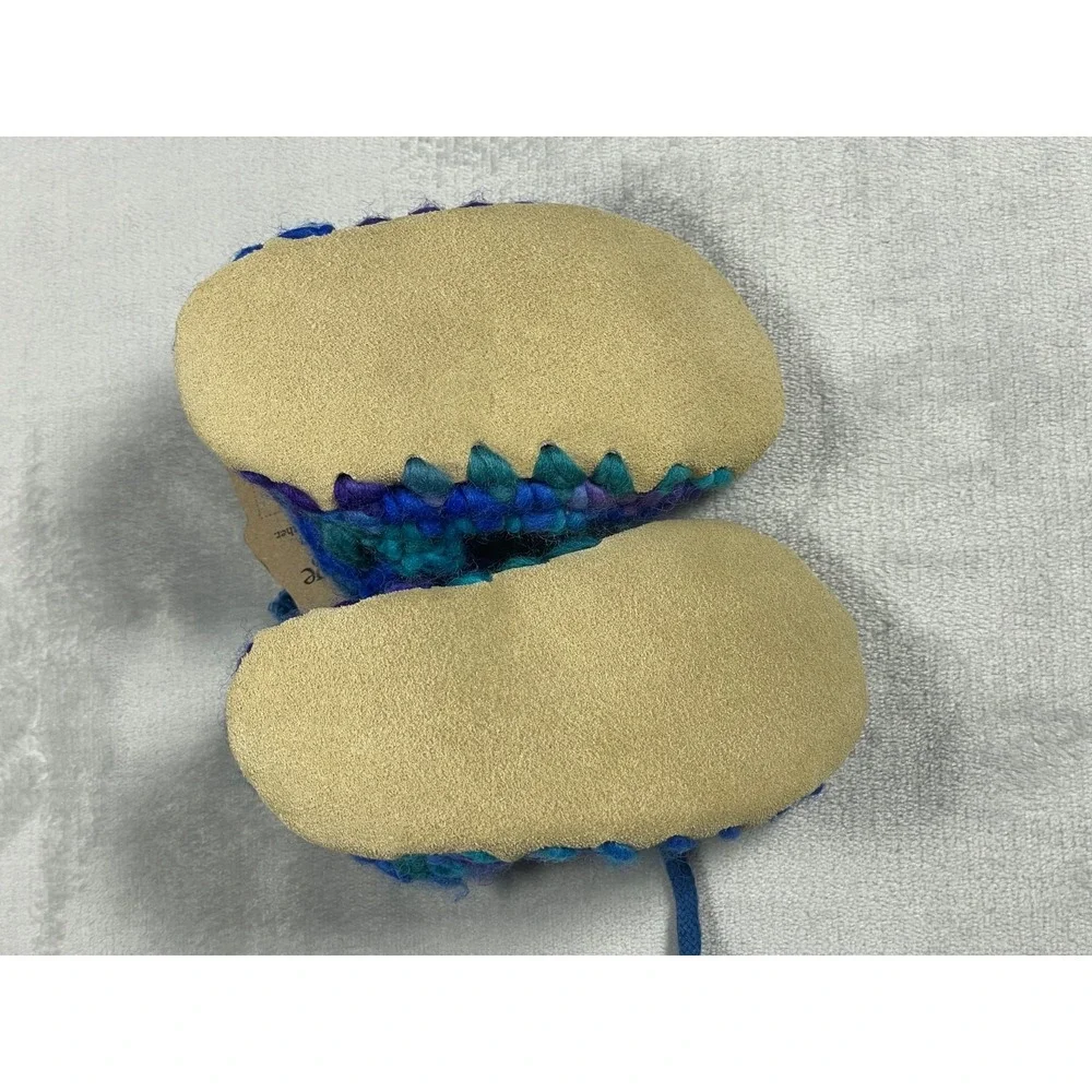 Padraig Cottage Baby Booties Infant Size B7 Blue Purple Wool Sheepskin Handmade
